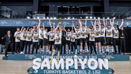 Türkiye Basketbol 2. Ligi’nde Şampiyon: Sakarya BBSK